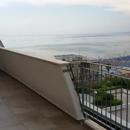 Apartment La Sirenetta